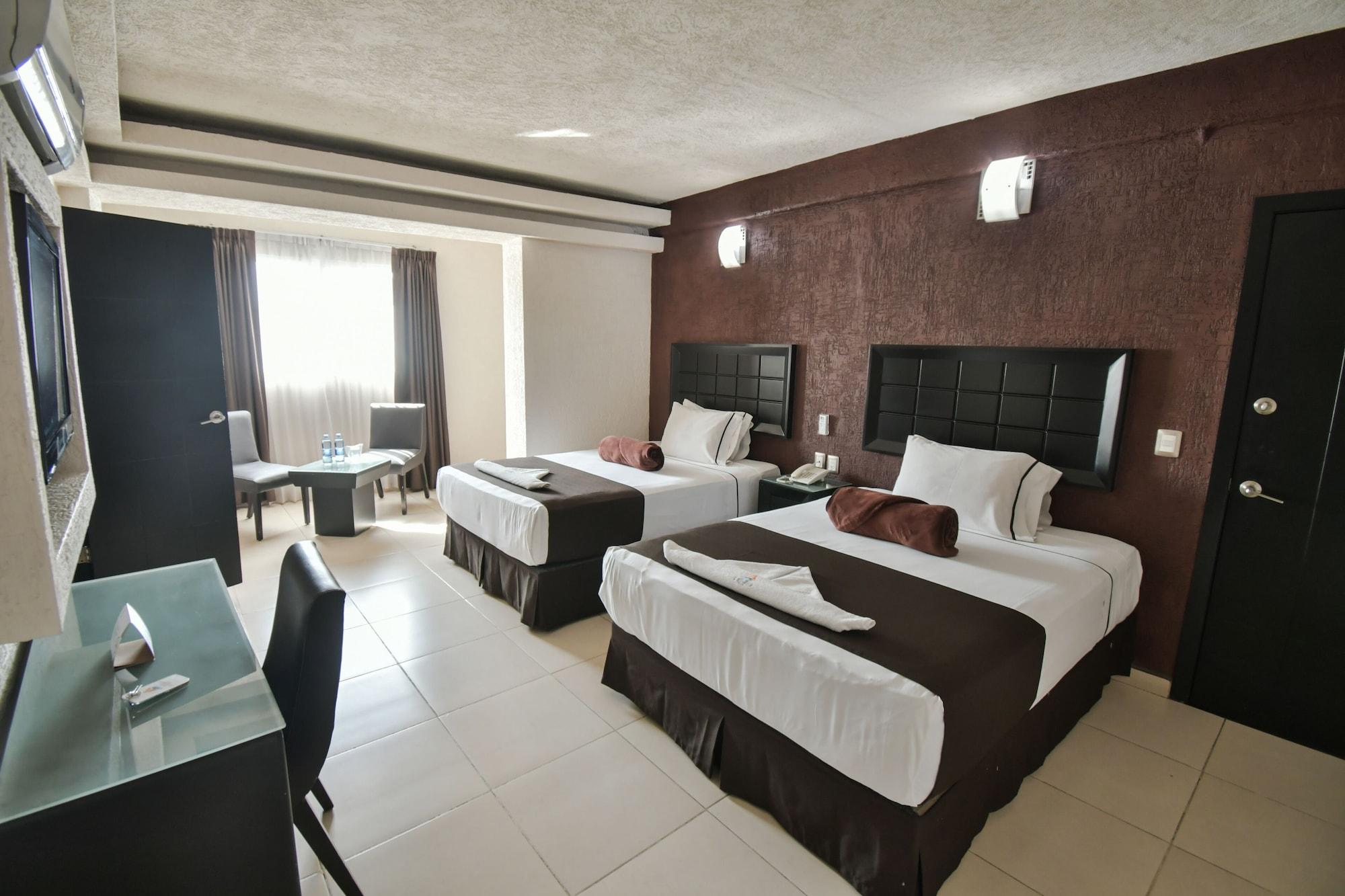 Hotel Portonovo Plaza Centro Guadalajara Bagian luar foto