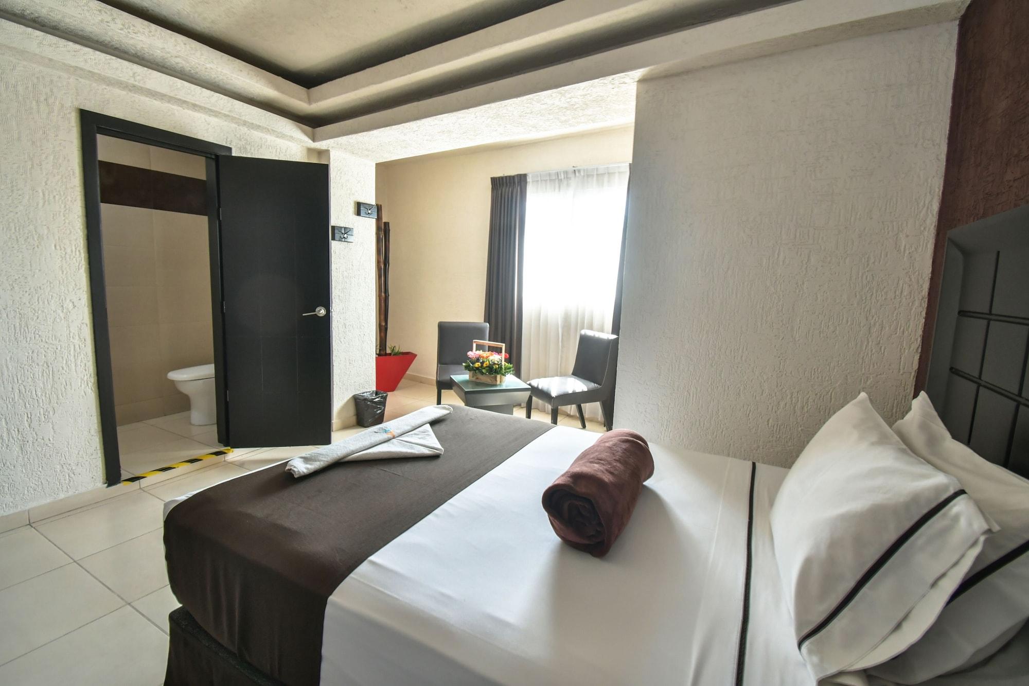 Hotel Portonovo Plaza Centro Guadalajara Bagian luar foto