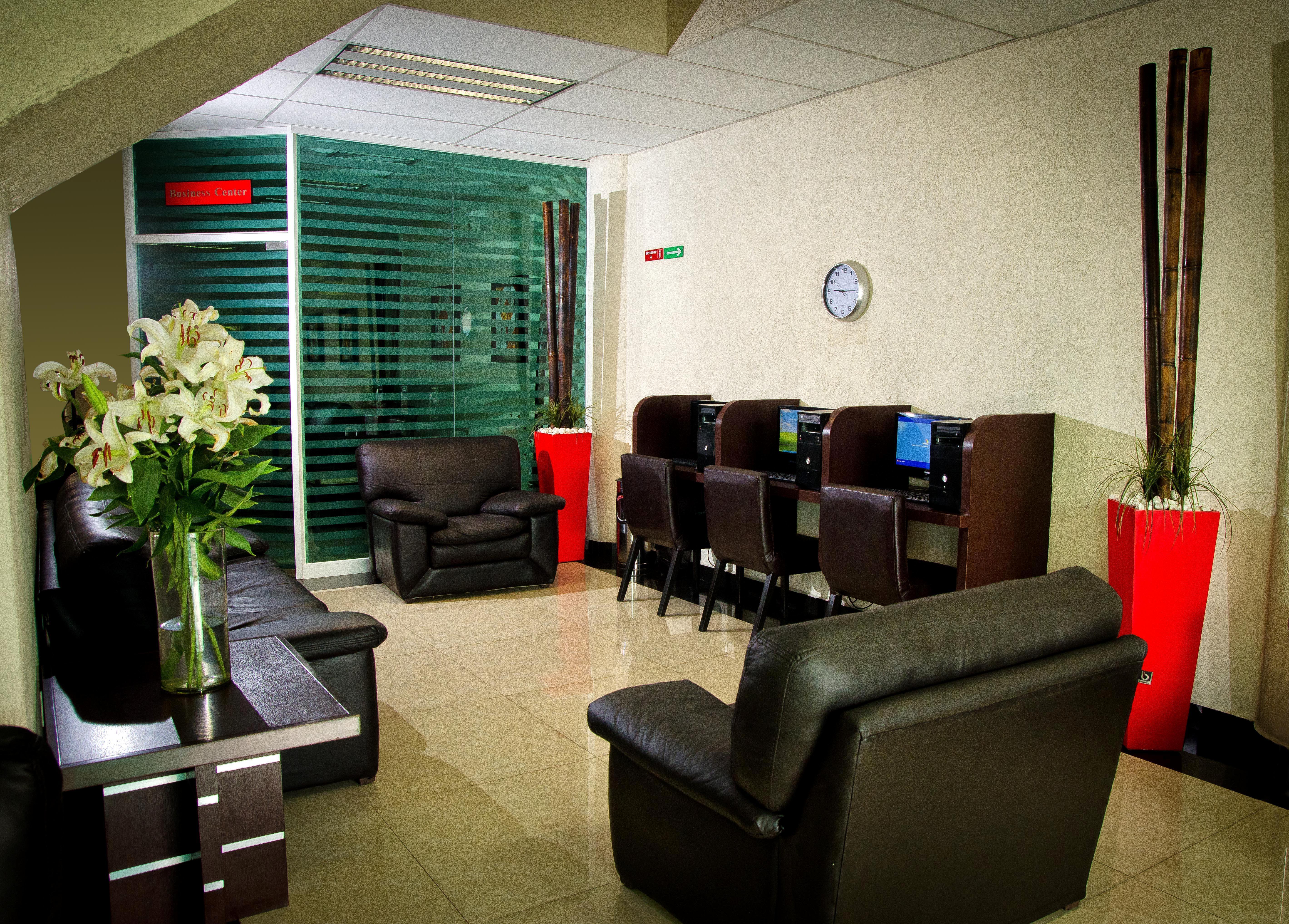 Hotel Portonovo Plaza Centro Guadalajara Bagian luar foto