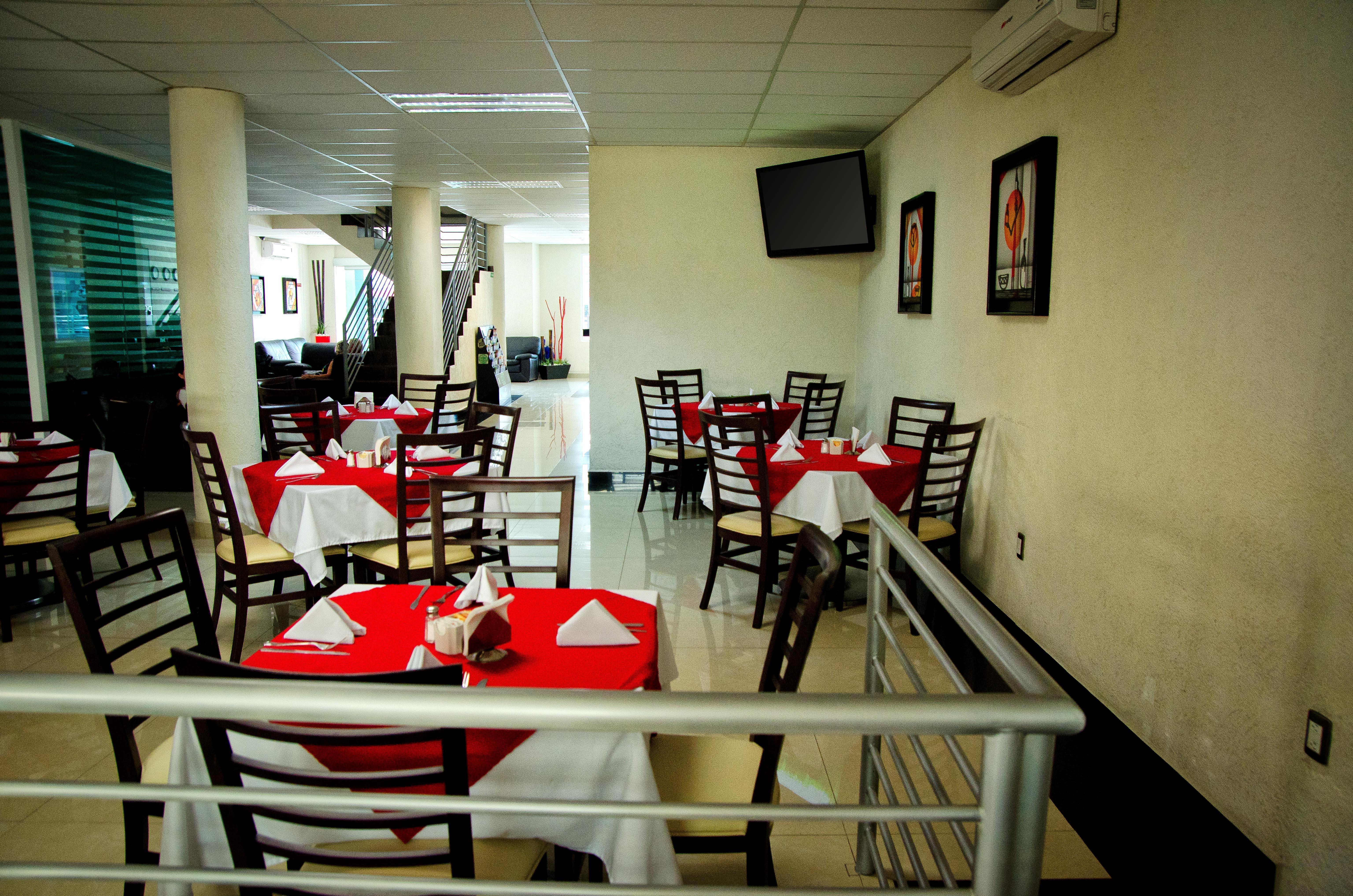 Hotel Portonovo Plaza Centro Guadalajara Bagian luar foto