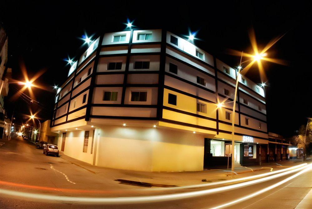 Hotel Portonovo Plaza Centro Guadalajara Bagian luar foto